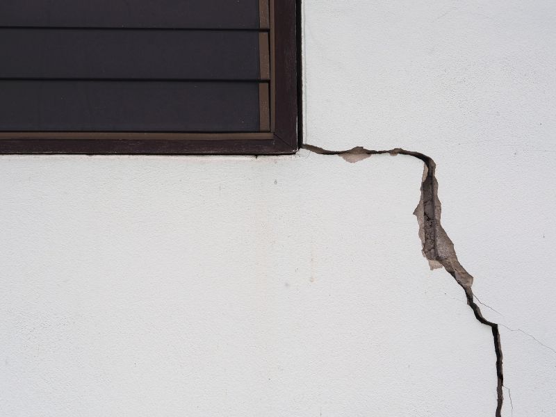 Foundation Crack Repair in Basehor, KS